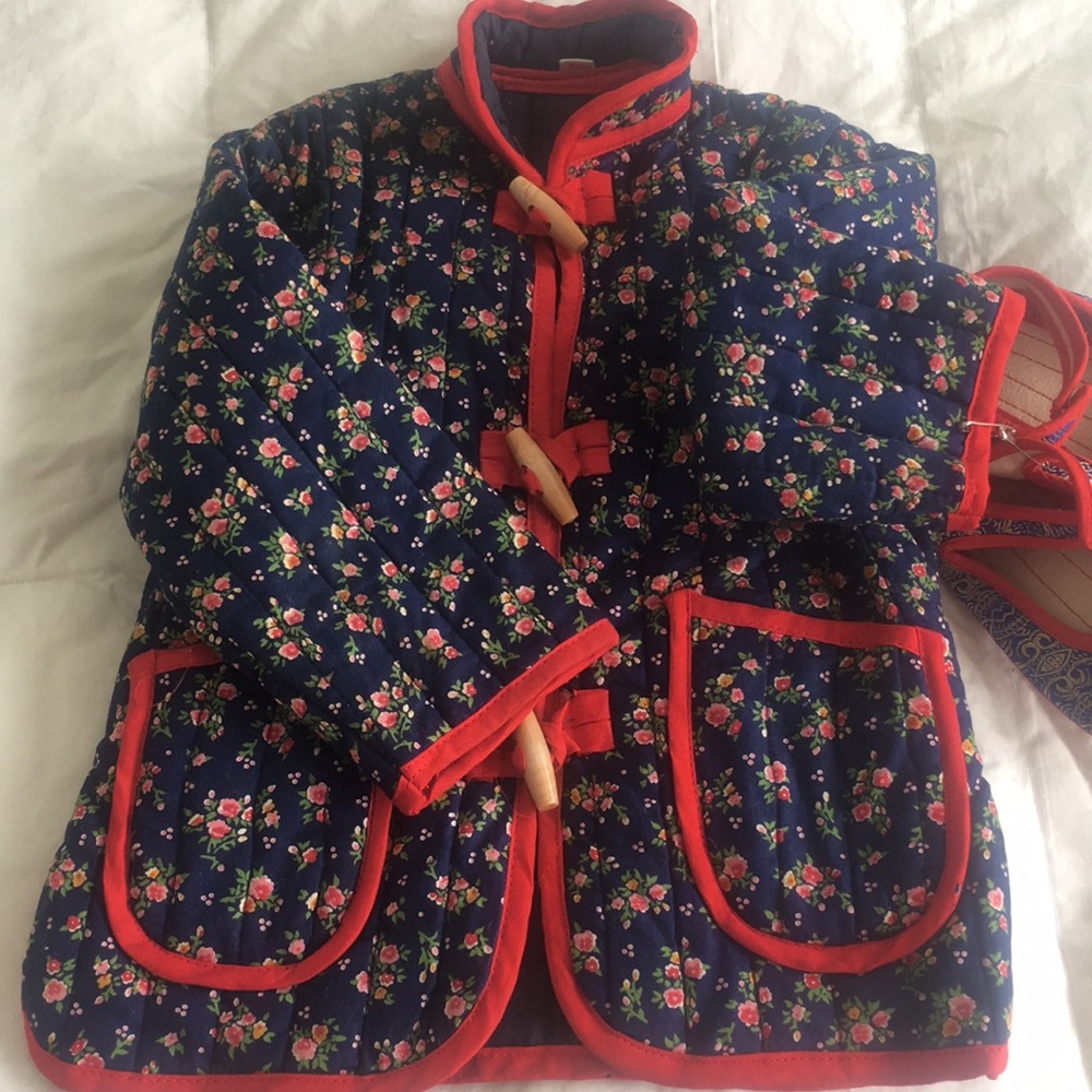 FREE with any purchase- Kimono-style jacket with matching shoes
